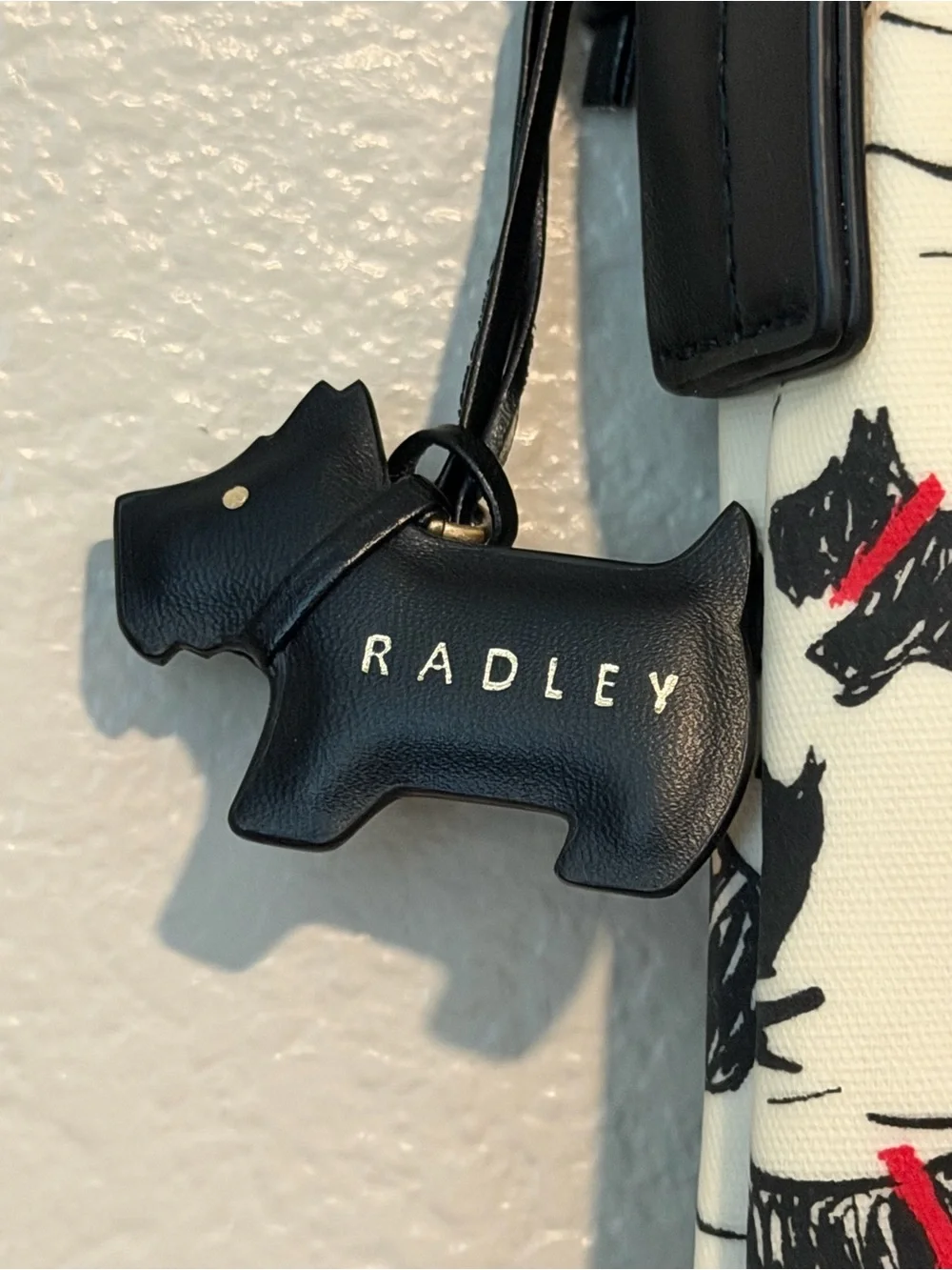 RADLEY LONDON Black & White Scottie Pattern Crossbody Bag